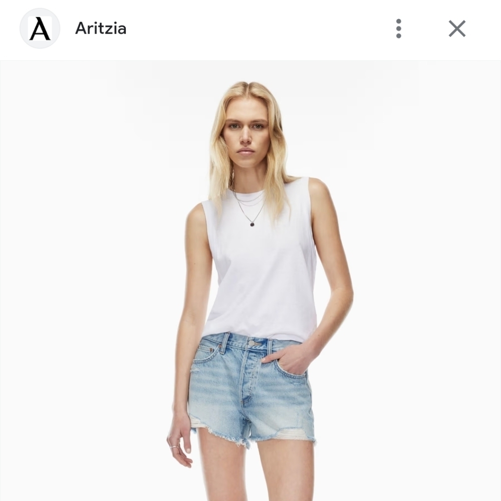 Aritzia Talula Light Wash Jean Shorts - Size 26 In Excellent Condition